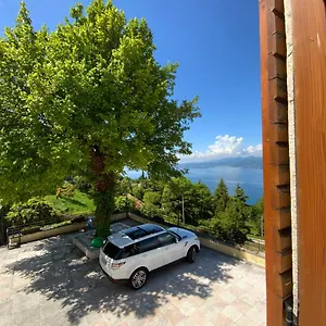 Pensjonat Paradiso Imperfetto, San Zeno di Montagna